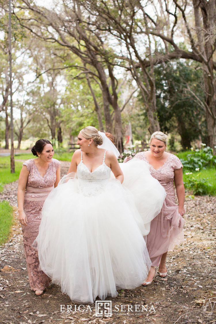 Perth wedding photographer, wedding photography perth, Margaret River wedding, brookland valley estate wedding