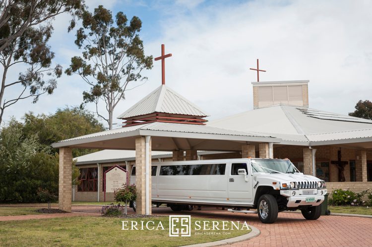 perth wedding photographer, perth wedding photography, st thomas more catholic church