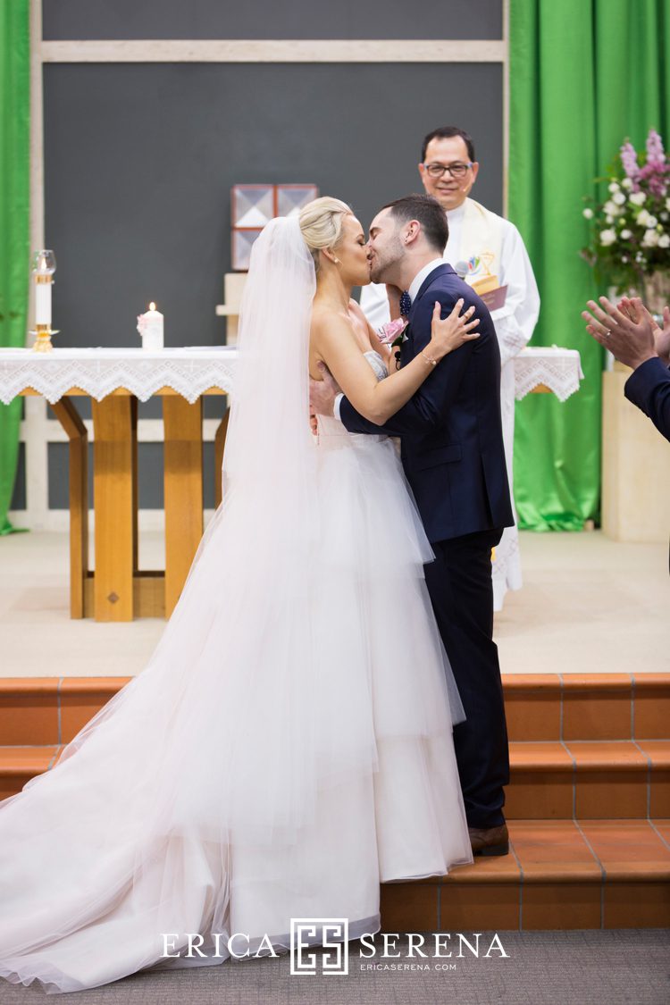 perth wedding photographer, perth wedding photography, st thomas more catholic church