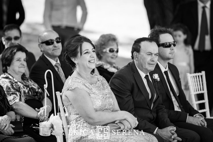 Perth wedding photographer. wedding photography perth. wedding at matilda bay. wedding at crown. 