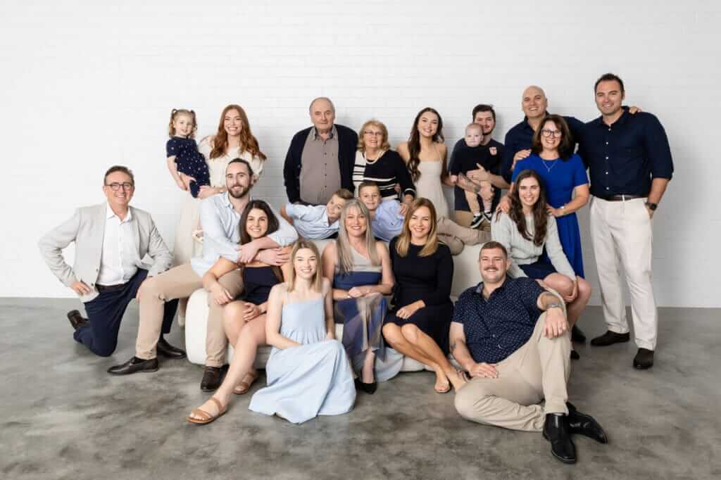 studio extended family photoshoot Perth -twenty people four generations